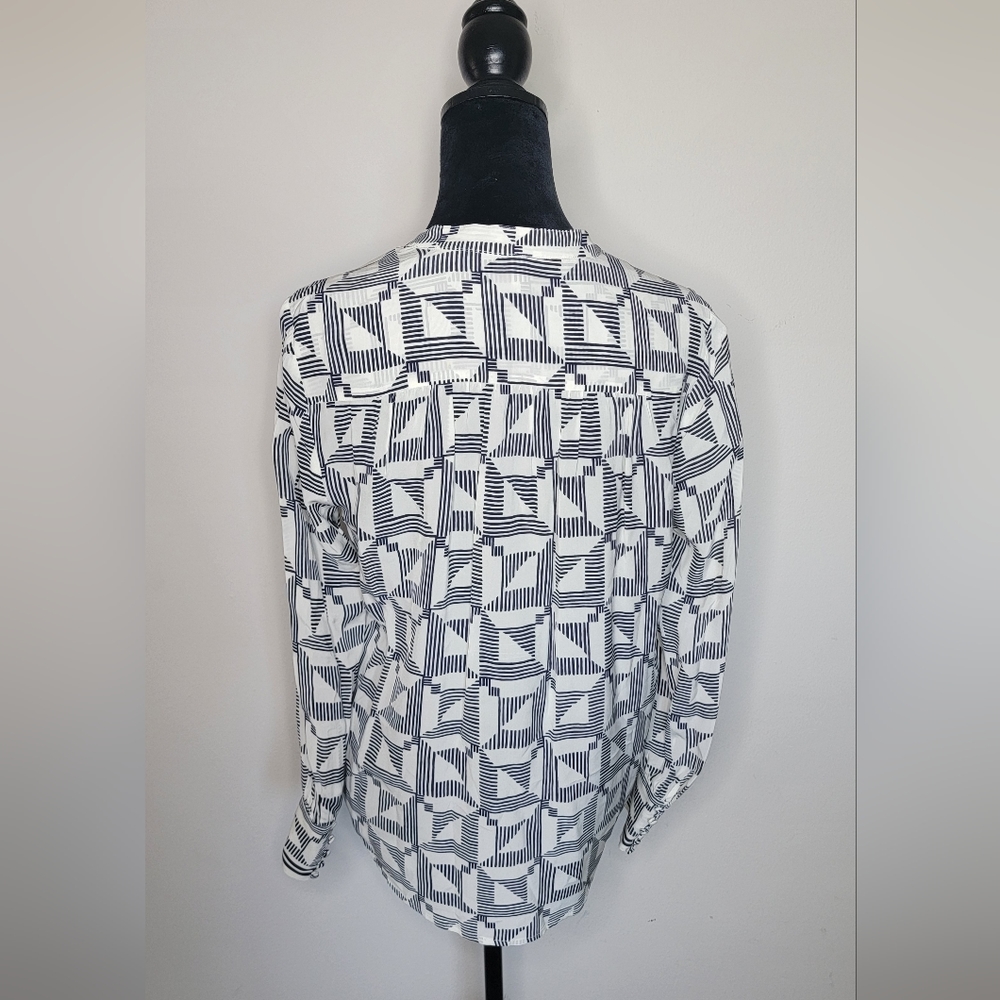 Joie Geometric pattern Silk Blouse - Picture 7 of 12